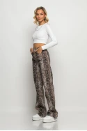 Jean straight leg snake print με ξέφτια καφέ Jean straight leg snake print με ξέφτια καφέ