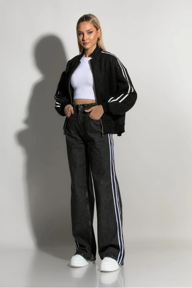 Jean wide leg με ρίγες στο πλάι μαύρο Jean wide leg με ρίγες στο πλάι μαύρο