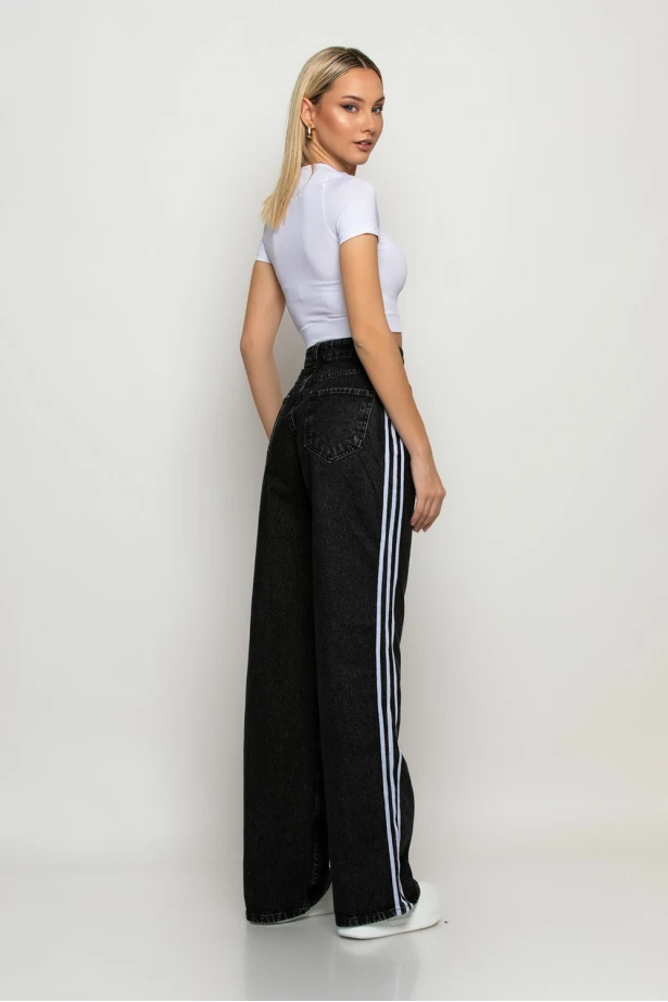 Jean wide leg με ρίγες στο πλάι μαύρο Jean wide leg με ρίγες στο πλάι μαύρο