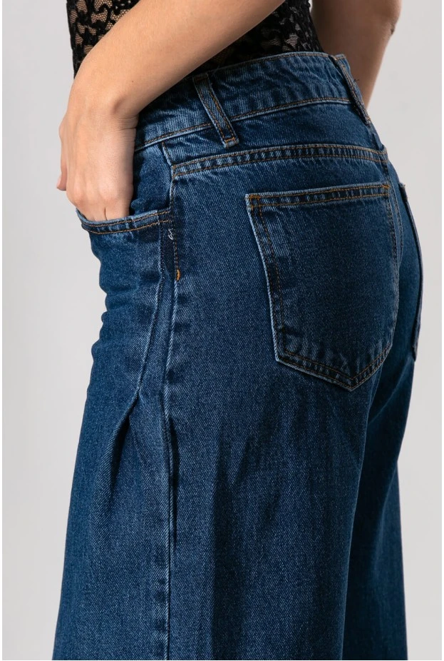 Jean loose fit με κουφόπιετα στο πλάι μπλε