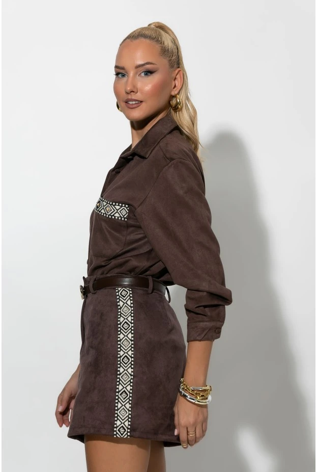 Πουκάμισο με όψη σουέντ και κεντήματα στην τσέπη καφέ 