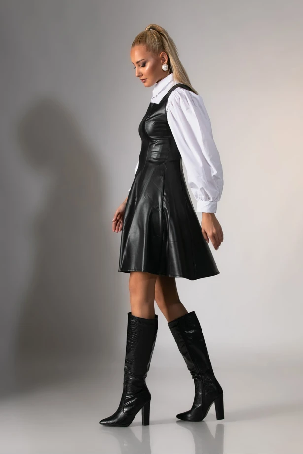 Μίντι φόρεμα δερματίνη με τετράγωνη  λαιμόκοψη μαύρο