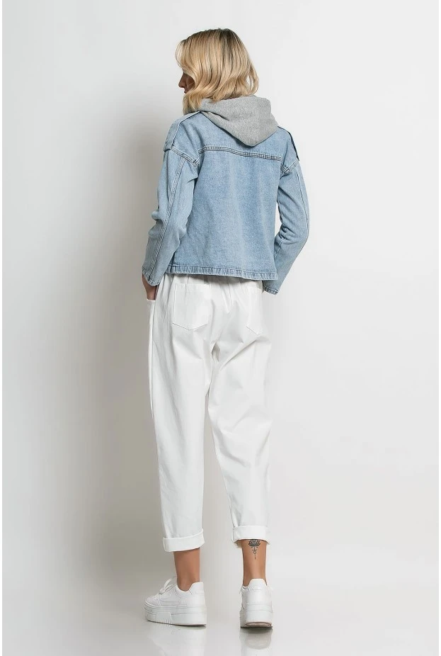 Jean jacket με μεγάλες τσέπες και κουκούλα μπλε ανοιχτό