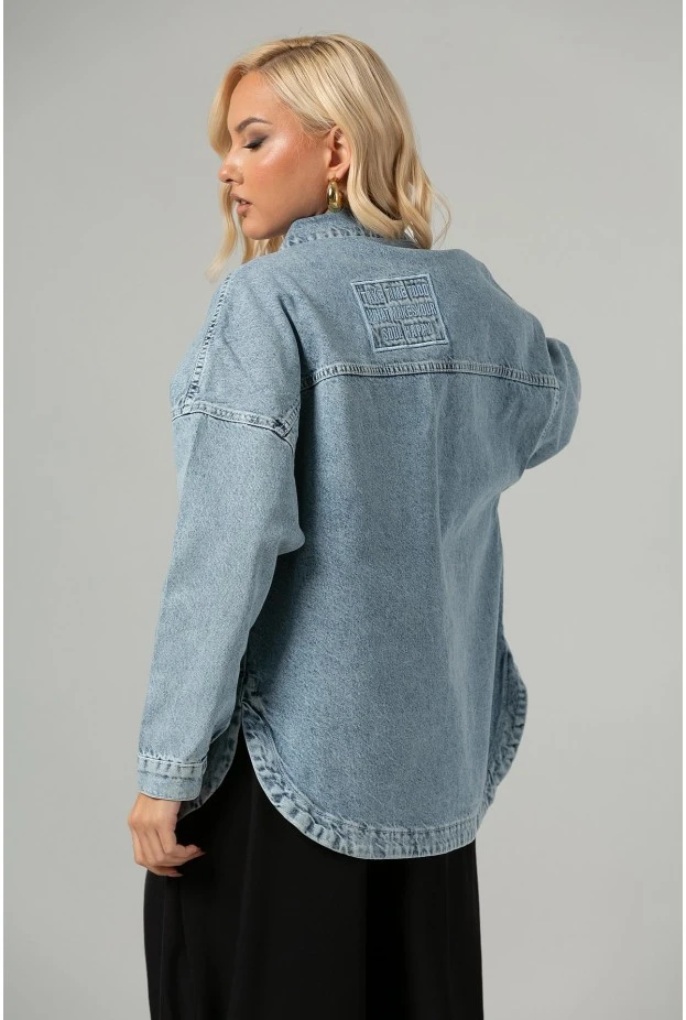 Jean jacket με patch chic μπλε