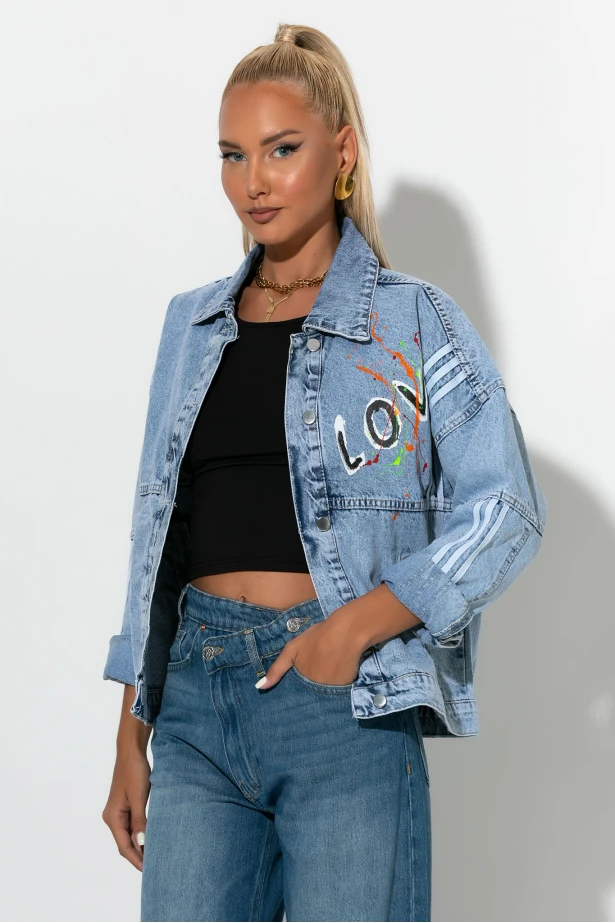 Jean jacket με ρίγες και στάμπα love is all i need μπλε 