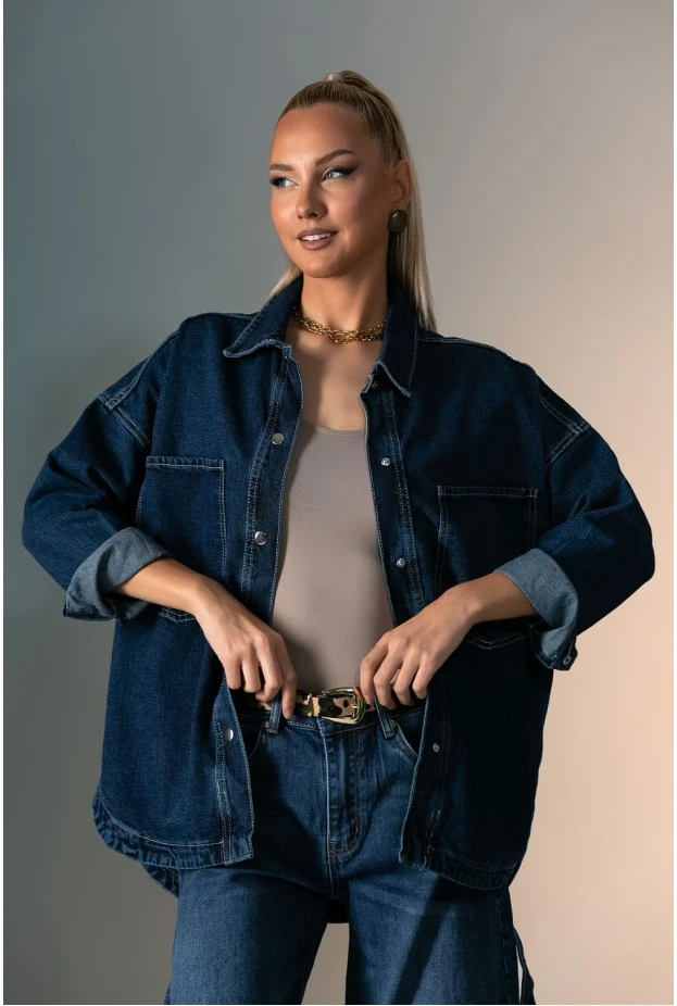 Oversized jean jacket με κουμπιά και τσέπες μπλε