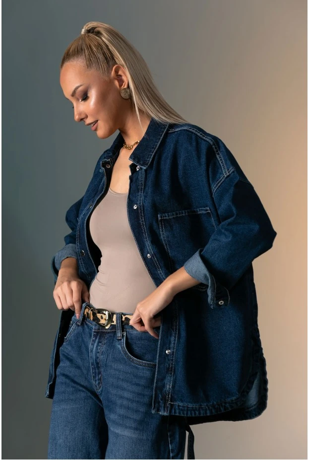Oversized jean jacket με κουμπιά και τσέπες μπλε