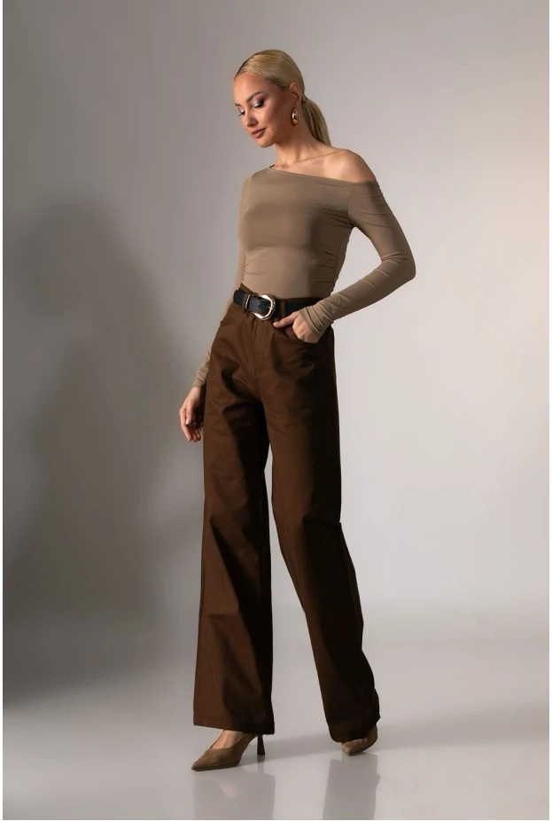 Σετ jean jacket με ζώνη και jean wide leg καφέ