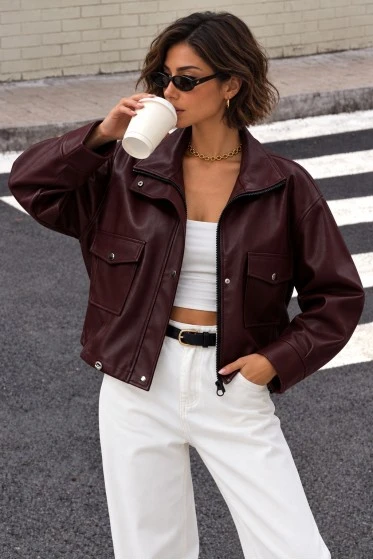 Jacket δερματίνη με τσέπες μπορντό