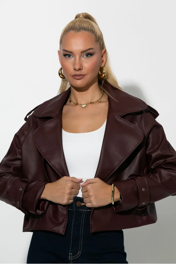 Leather jacket με μεγάλο γιακά μπορντό