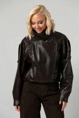 Leather jacket με ψηλό λαιμό και λάστιχο καφέ