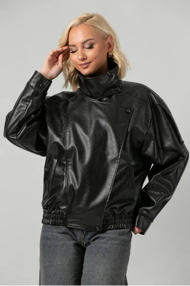 Leather jacket με ψηλό λαιμό και λάστιχο μπορντό