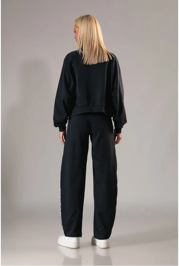 Σετ baggy παντελόνι και ζακέτα με λεπτομέρεια δαντέλα μπλε