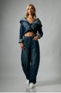 Σετ jean cropped jacket με μεγάλη κουκούλα και jean παντελόνι loose μπλε Σετ jean cropped jacket με μεγάλη κουκούλα και jean παντελόνι loose μπλε